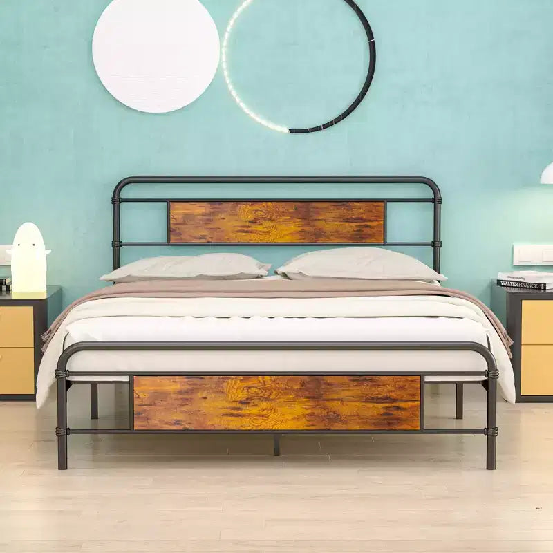 Base letto a piattaforma Full/Queen in metallo con testiera effetto legno, doghe in acciaio resistente, nessun materasso a molle richiesto, marrone
