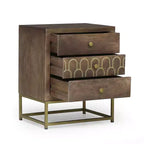 Comodino con 3 cassetti in legno di mango, design a scaglie di pesce dorate e gambe in ferro, marrone