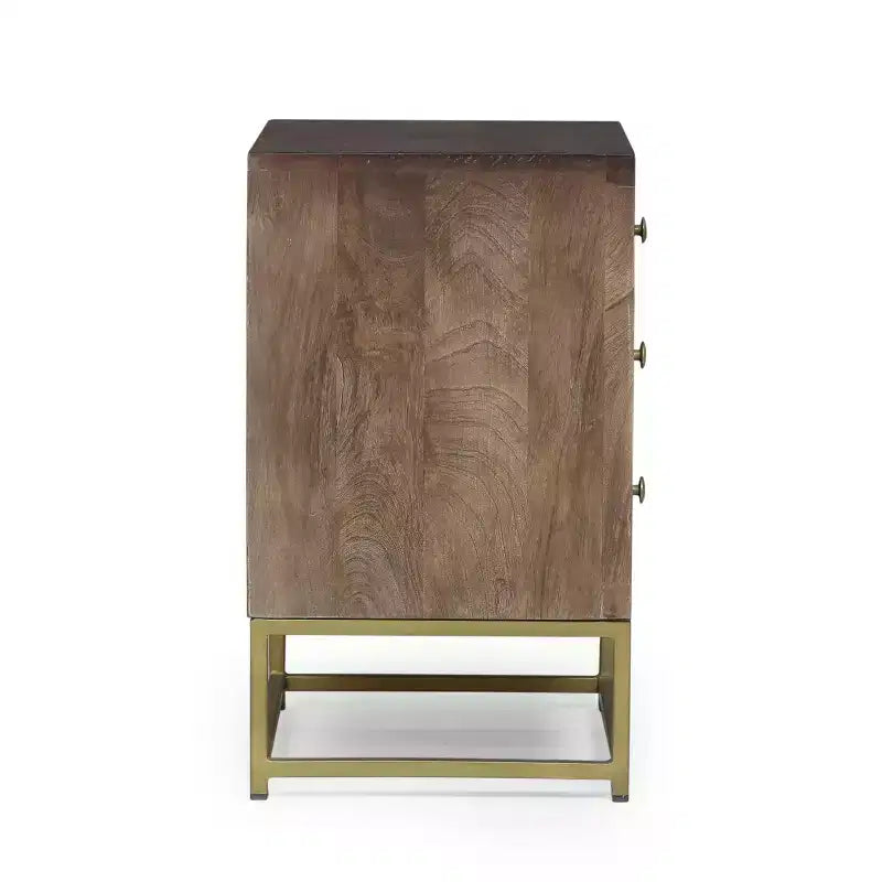 Comodino con 3 cassetti in legno di mango, design a scaglie di pesce dorate e gambe in ferro, marrone