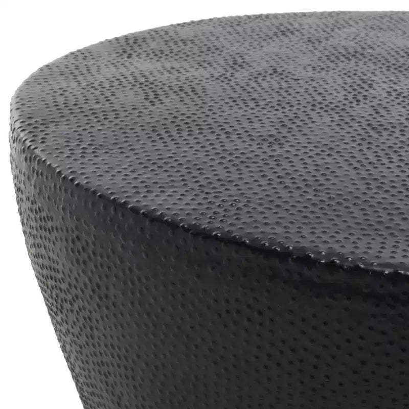 Tavolino rotondo in alluminio stile marocchino, texture organica, finitura nera, nessun montaggio